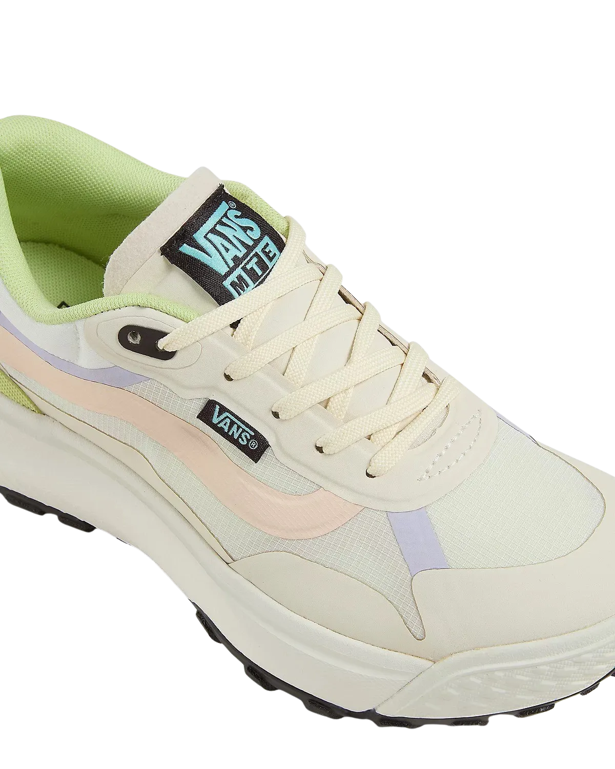 MTE Crosspath Shoes in Natural & Multi