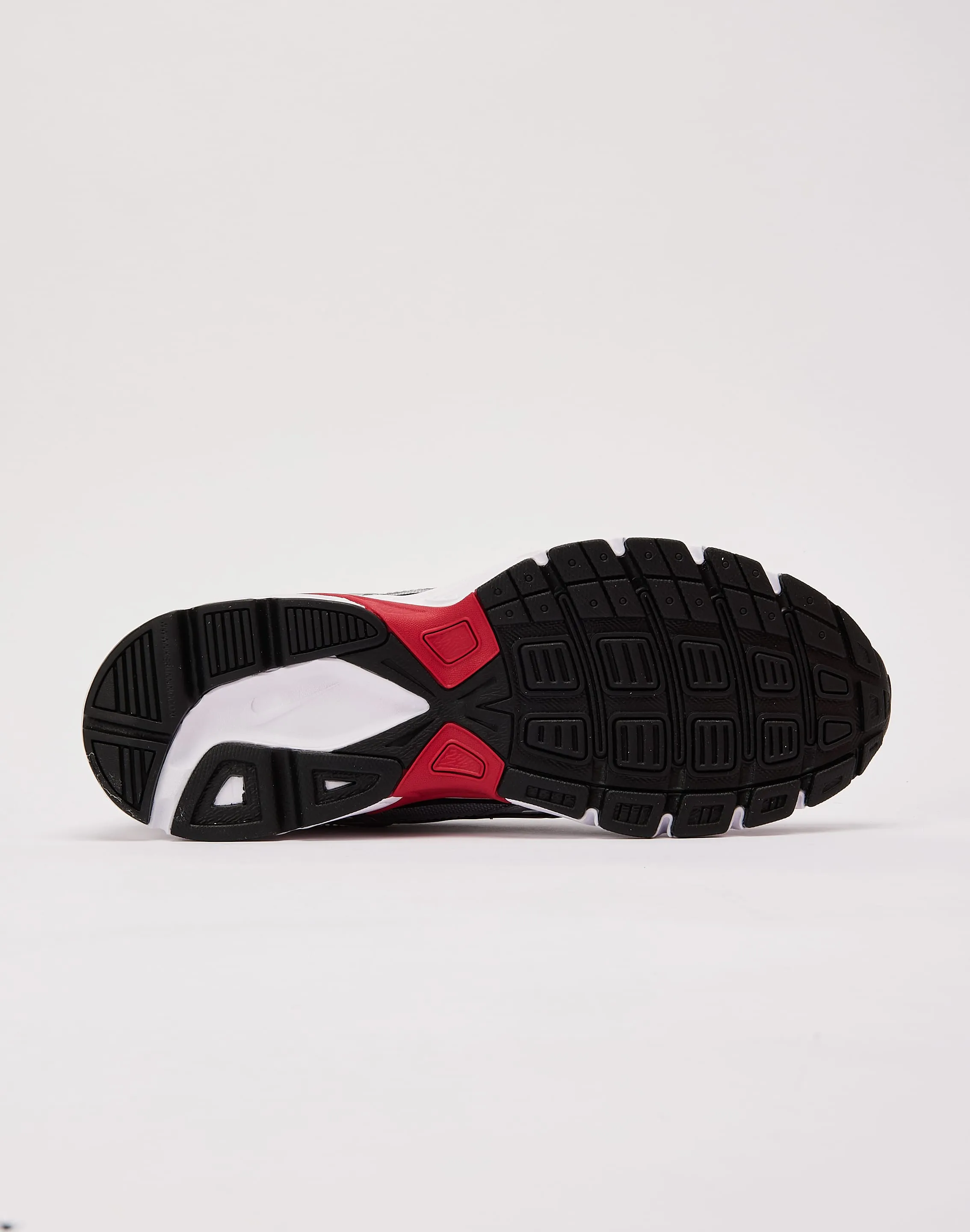 Nike Initiator