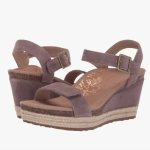 Sydney Wedge In Taupe Suede
